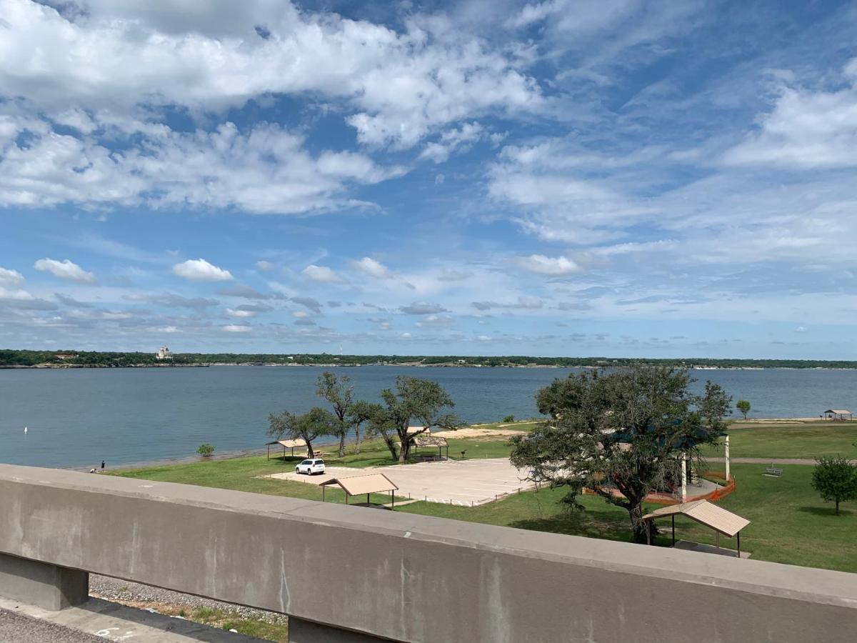 Lake Whitney Log Cabin Lakewood Harbor Ngoại thất bức ảnh